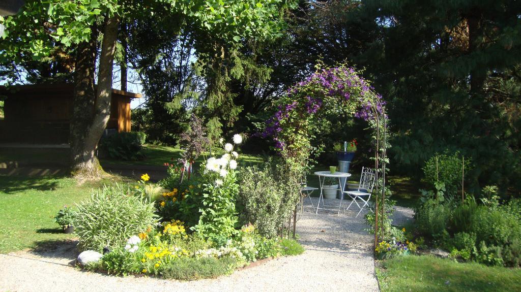 Bed and Breakfast Le Venay Frontenaud Exterior foto